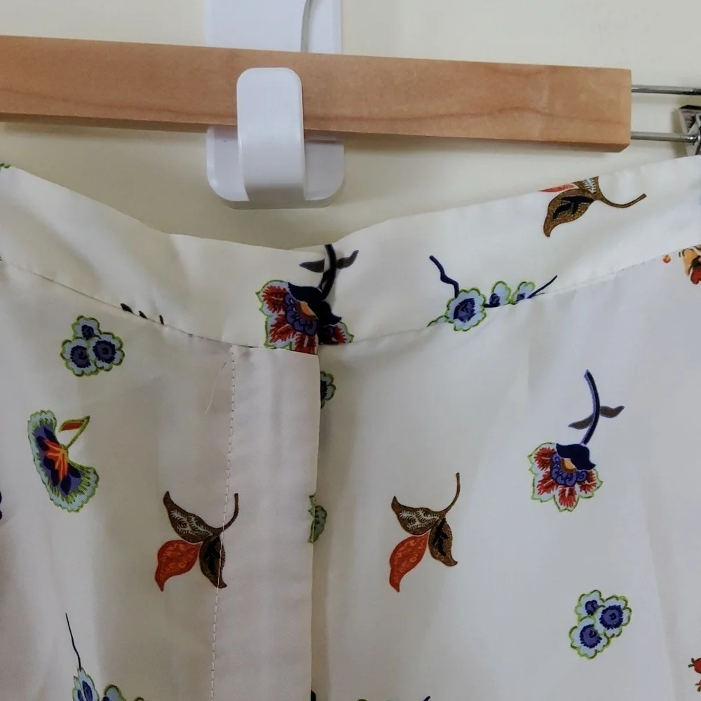 Zara Multicolor Floral Pants Size XL